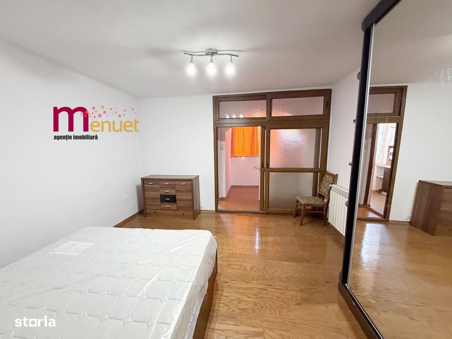 Garsoniera ,str.Pacii,etaj 2