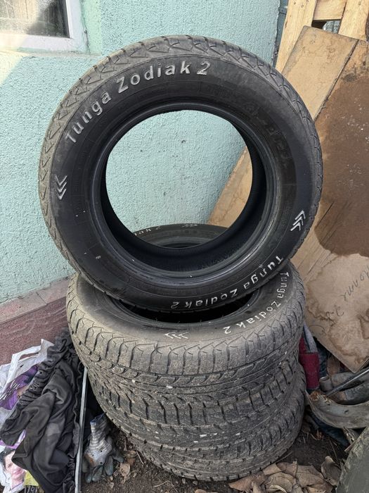 Резина лето почти новая