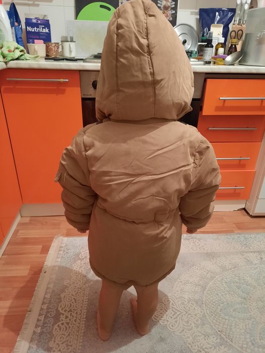 Продам куртку зимнесезонку