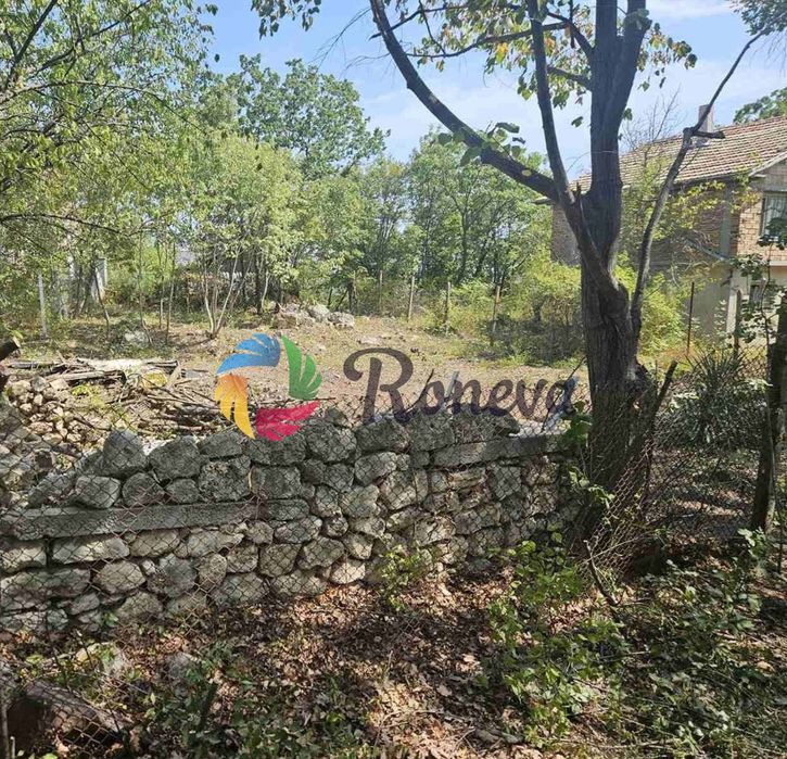 Парцел в Варна, област-м-т Манастирски рид площ 473 цена 68000