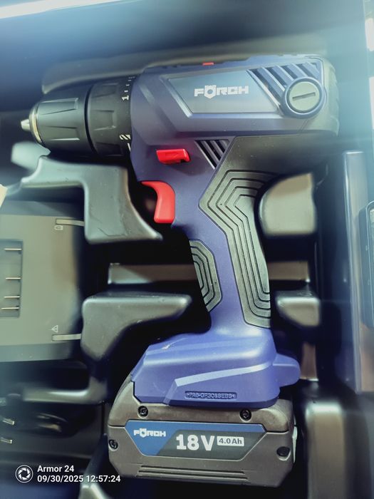 Винтоверт и перфоратор на батерии forch