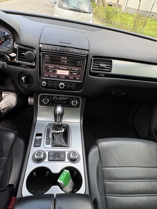 Vând VW Touareg R.Line
