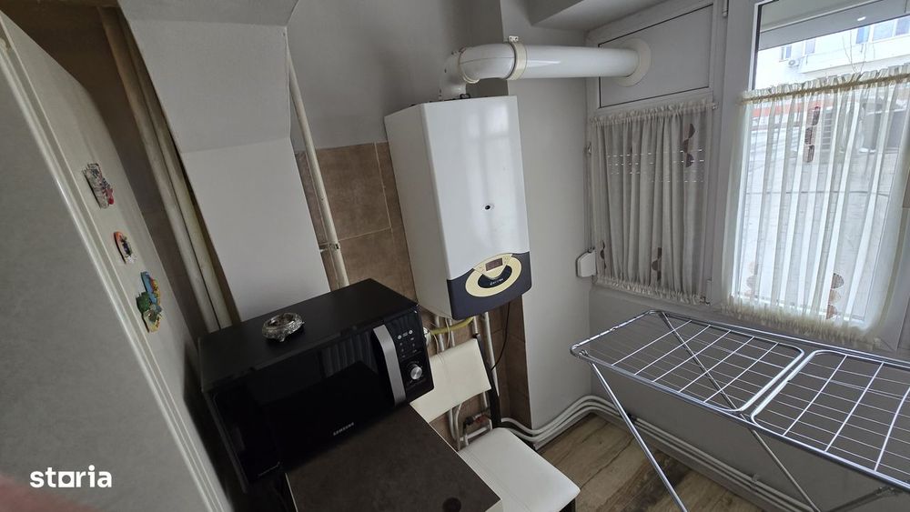 Apartament cu 3 camere de vanzare, etajul 1, Focsani