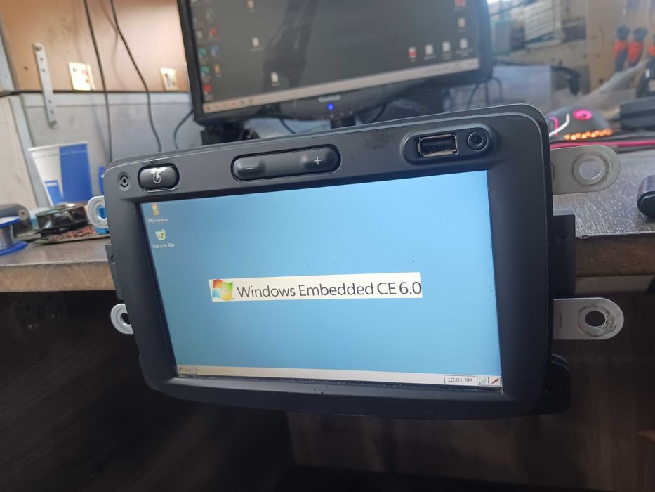 LG Renault и Dacia  navigation