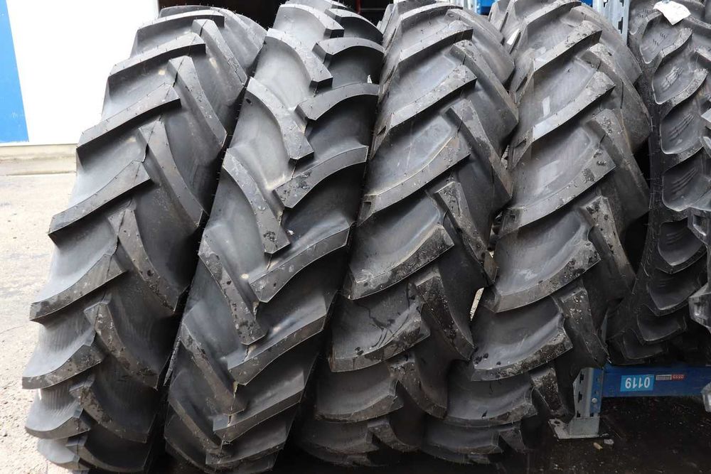 Anvelope noi 14.00-38 BKT 8PR cauciucuri tractor U650 spate