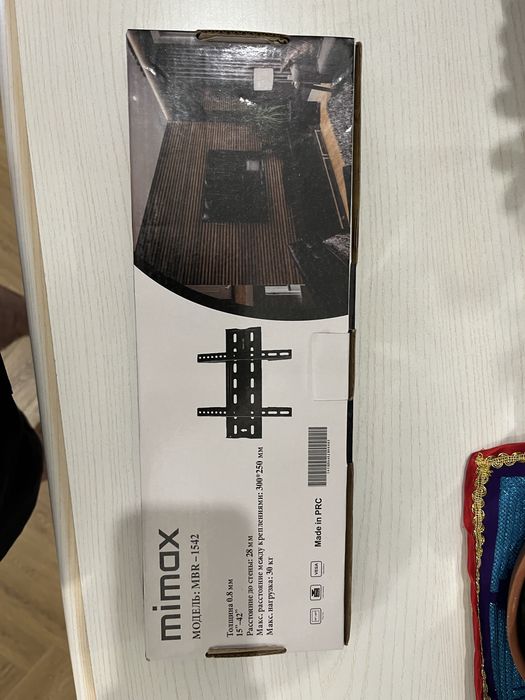 Кранштейнер новый - для телевизора