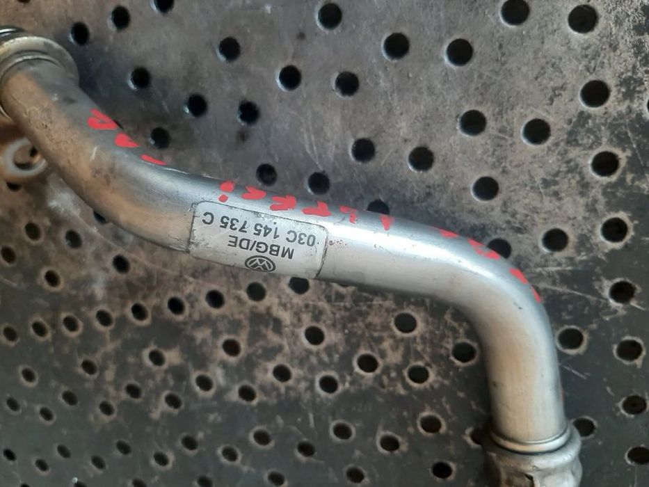 conducta ulei  1.4 tfsi cdg vw passat b6 3c  03c145735c