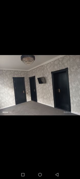 Uy sotiladi tekstil boxcha kochada 2.8 sotix 5 xonaa