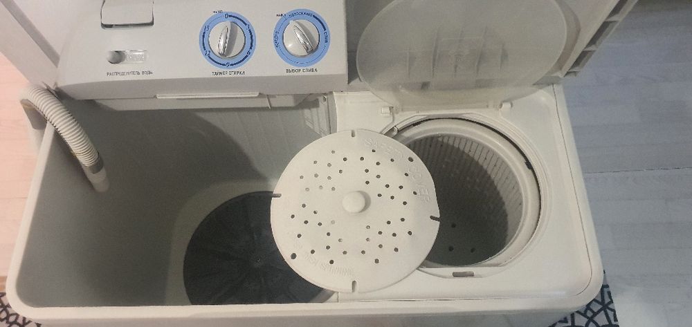 Продам стиральную машинку