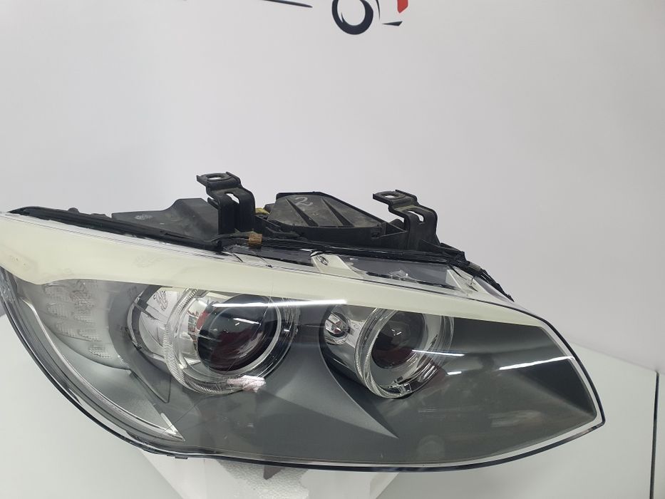 Фар за BMW 3 E92 E93.