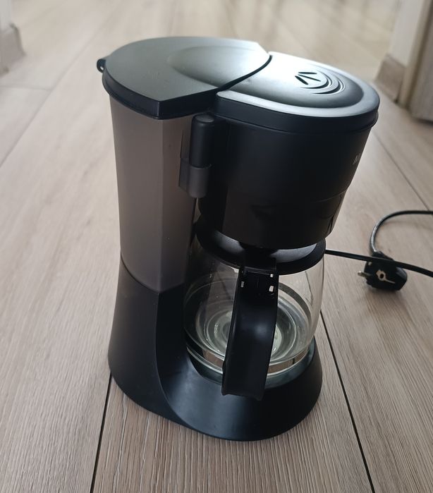 Продам кофеварку, сатылады