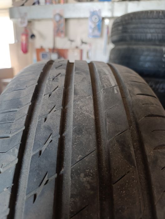 225/50/17 продам одну шину