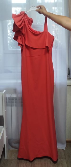 Платья m-s-L б/у