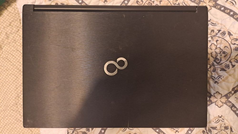 Vand laptop fujitsu