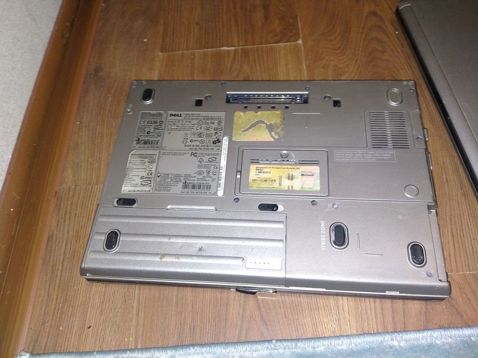 Ноутбук  Dell Latitude D620