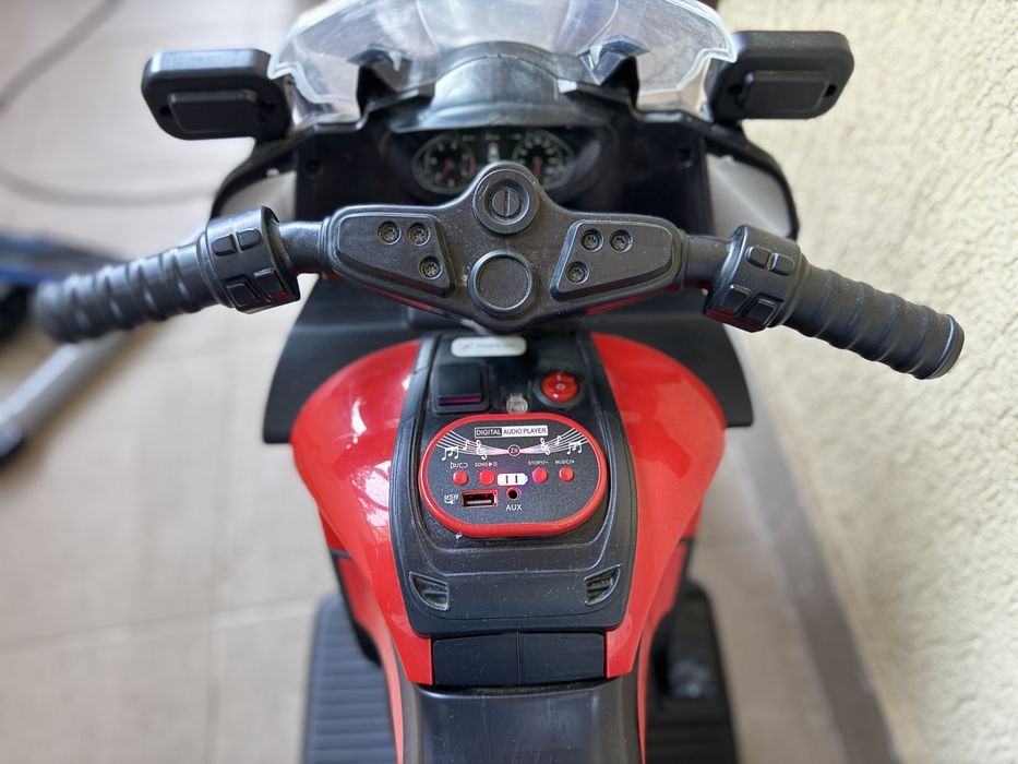 Motocicleta cu 3 roti, POLICE, 6V pentru 2-5 ani