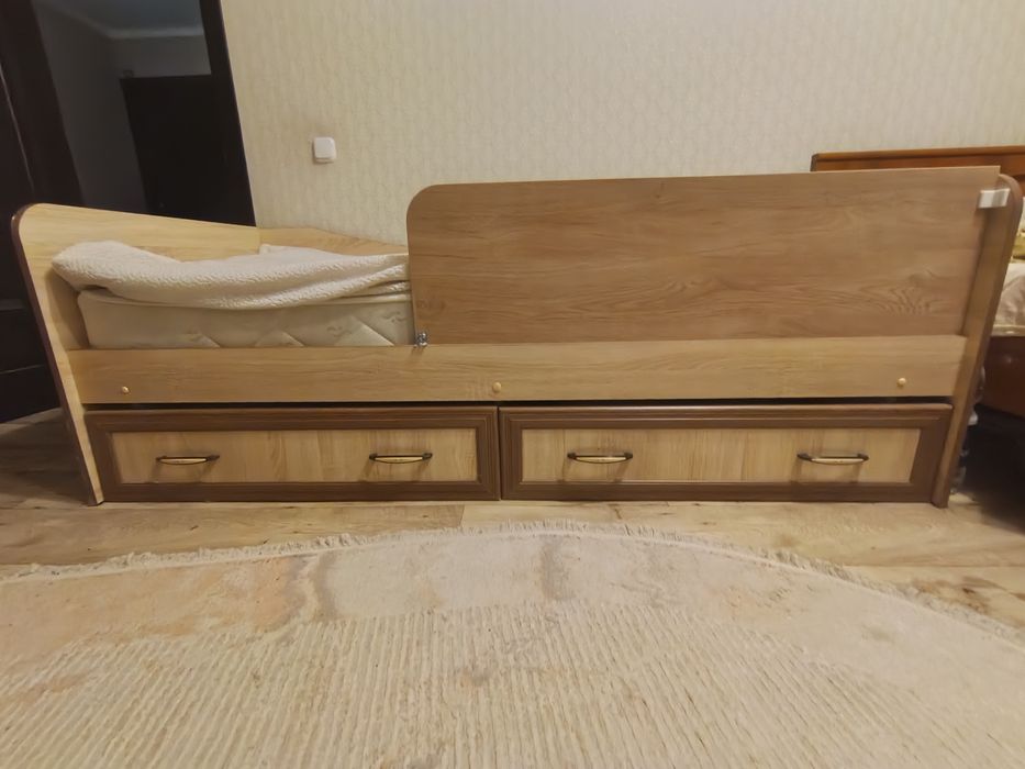 Продам кровать не дорого