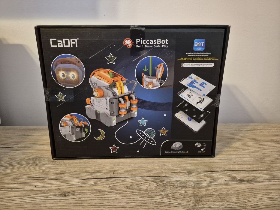 Set constructie Cadfi robot programabil pentru desen TY136526,sigilat
