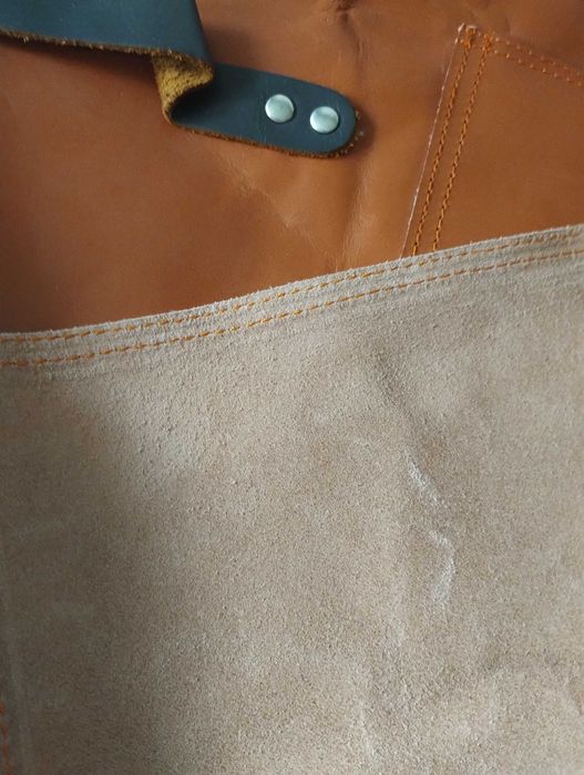 Кожена престилка за барбекю