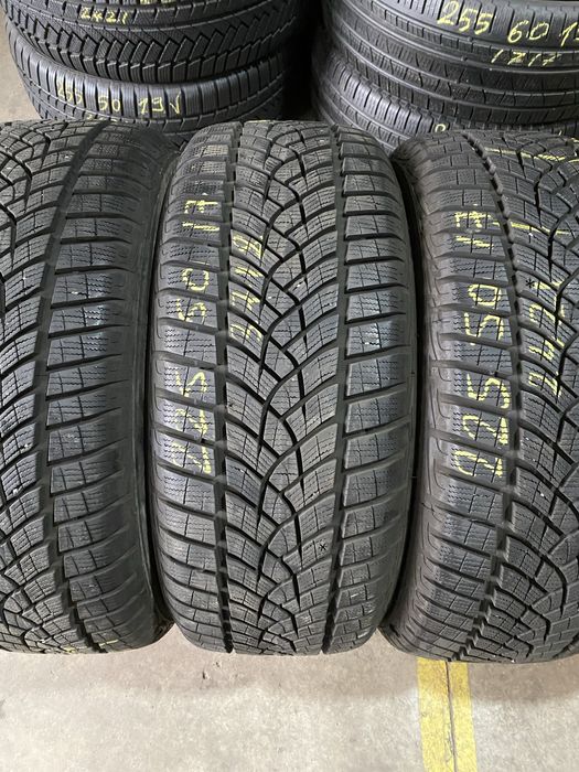 Anvelope iarna 225/50/17 Goodyear Ultra Grip Performance 225 50 17 R17