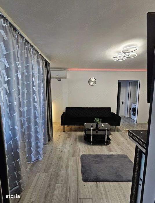 Inchiriez apartament cu 2 camere ,1 Mai ,Calea Grivitei