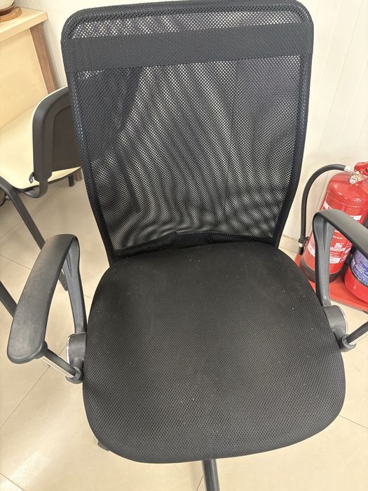 Офис стол и геймърски