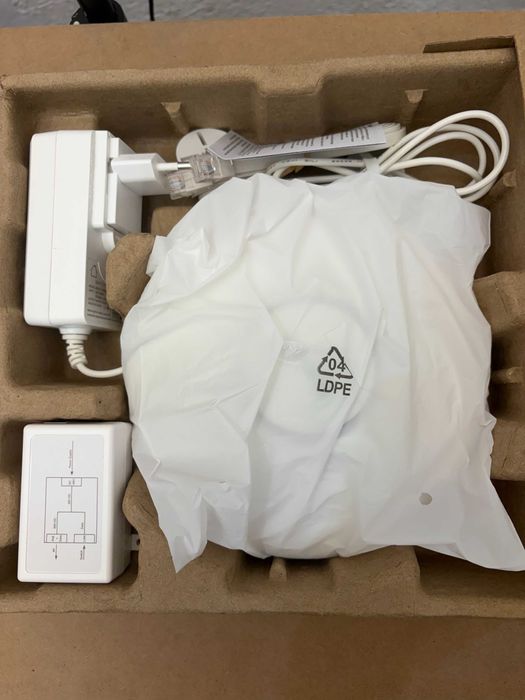 Wi-Fi точка за достъп Tenda i27 AX3000 + LAN кабел CAT8 20 м