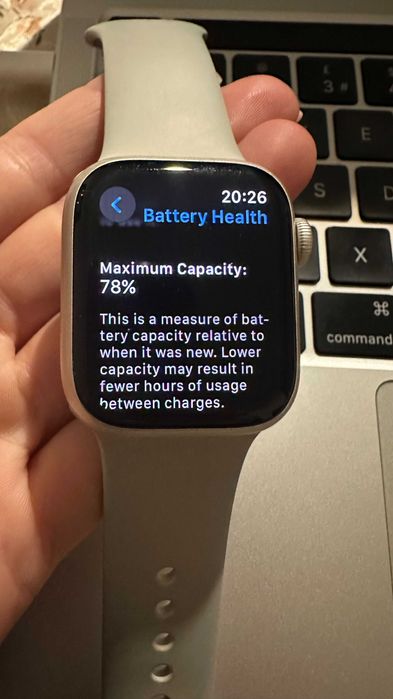 Apple Watch 7 GPS, 41mm Starlight Aluminium Case