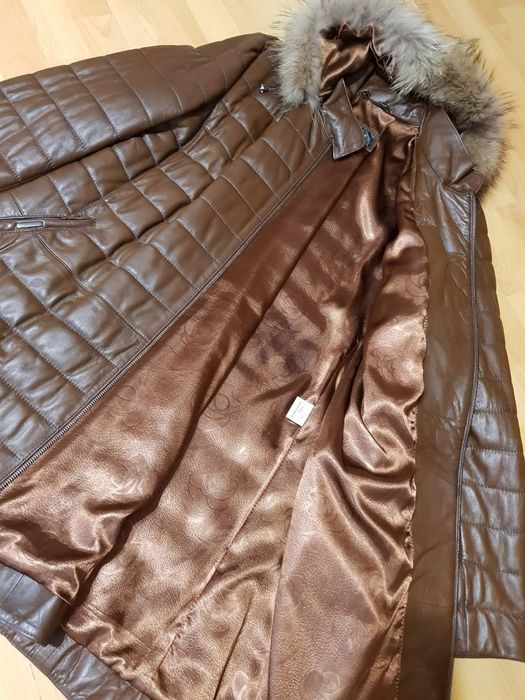 Haina matlasata piele naturala sezonul rece, gluga detasabila vulpe