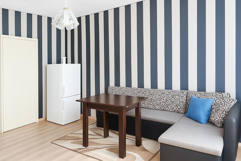 Дава се под наем Двустаен апартамент в Пловдив, Христо Смирненски - 68 кв.м за 306 € - Снимка #1