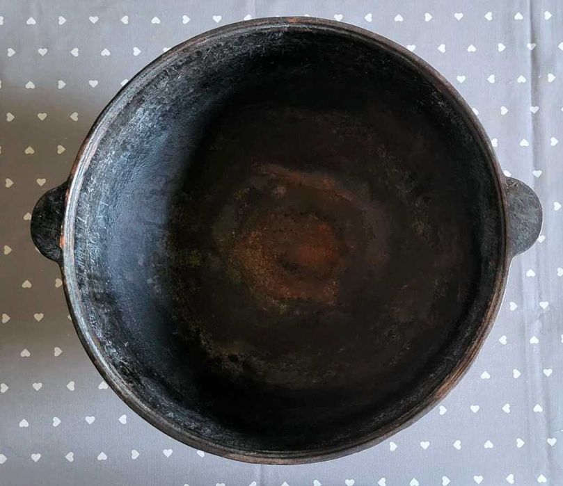 Казан чугунный б/у