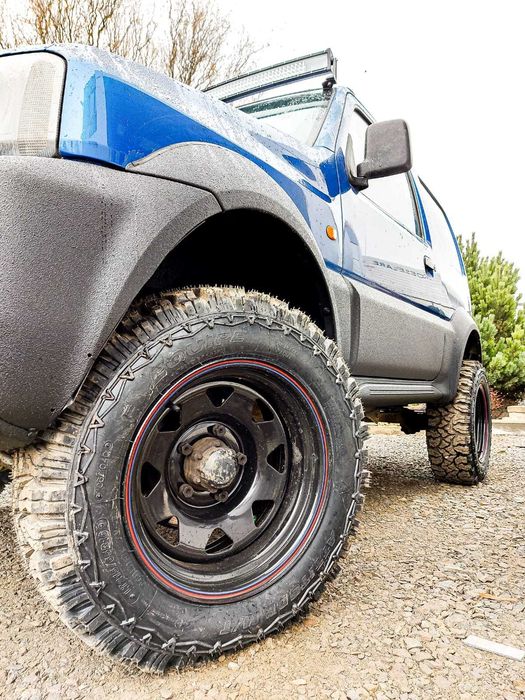 Jante OFF-ROAD cu ET negativ pentru autovehicule de teren/4x4