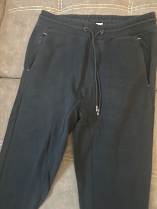 Pantaloni trening moderni barbati zara L