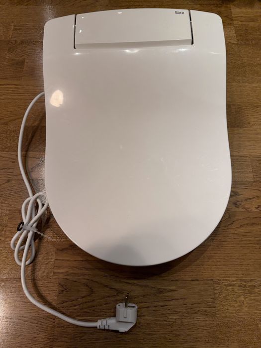 Тоалетна седалка Roca premium