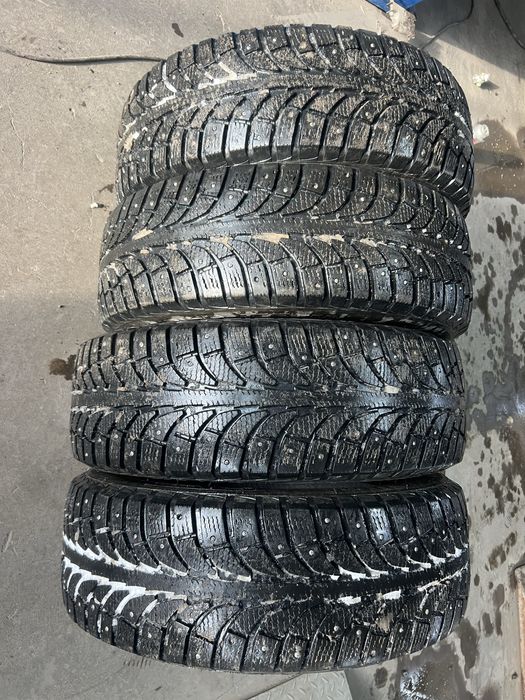 Продам зимные шины