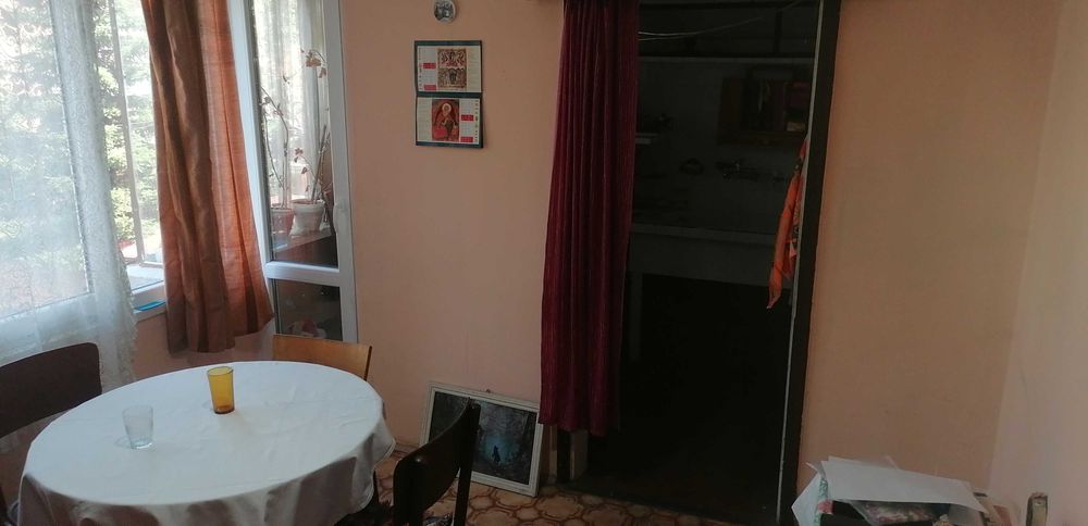 Продавам апартамент в центъра на гр. Хасково 0885661261