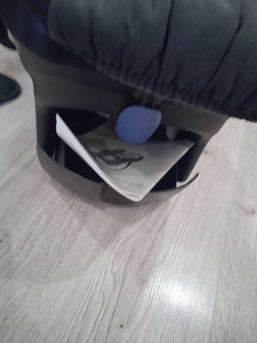 Детско столче Maxi Cosi за кола