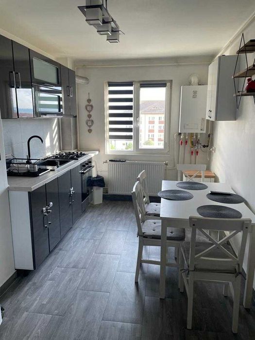 Inchiriez apartament Filiasi