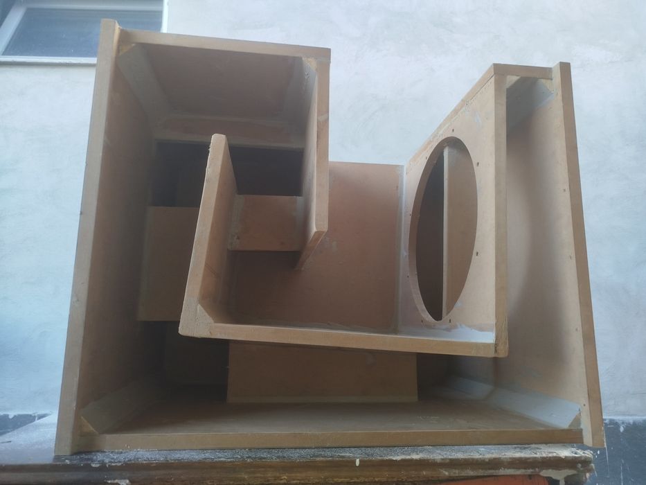 THAM 15 – Incintă Tapped Horn Profesională | Construcție Premium | 15"