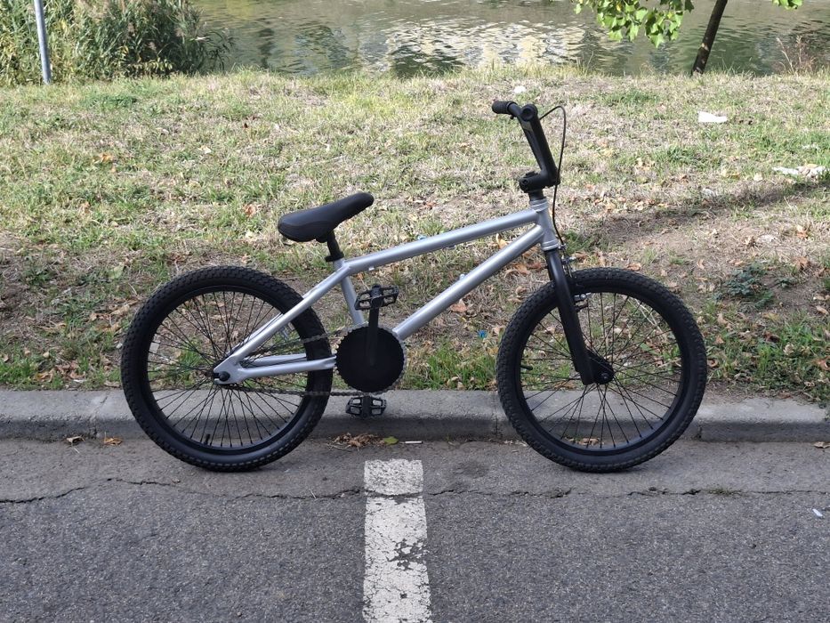 Vand bicicleta BMX