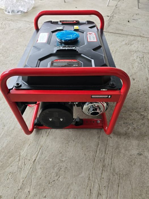 Генератор бензиновый модель: GFE 4500