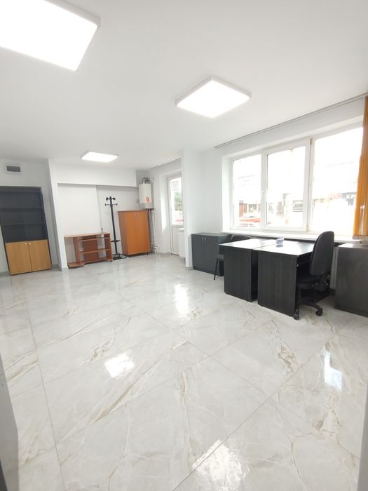 Inchiriez spatiu comercial zona Policlinica Areni