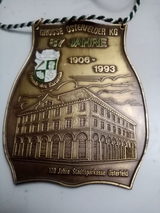 Юбилейна  плочка за австрийско състезание