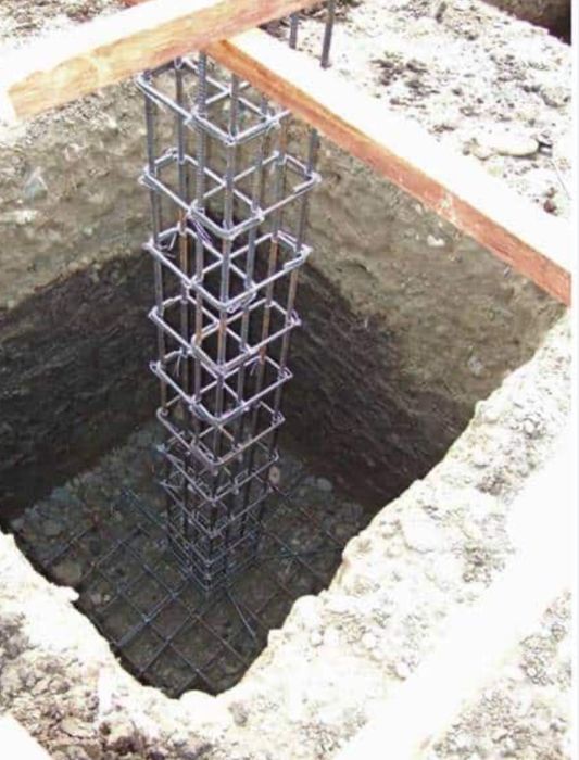 Vand etrieri fier striat de 8 + agrafe  de 23 cm