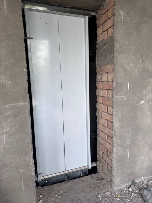 Продаётся Здание Вдоль Дороги 1850м2 Орн Нукус,Глинка(N199)