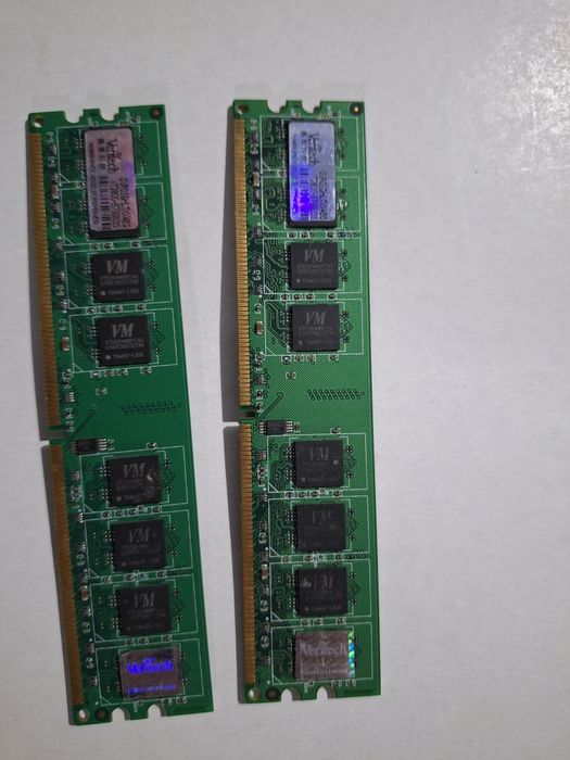Memorii DDR 2/800mhz