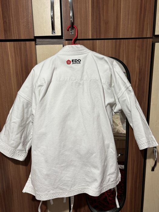 Kimono karate kata