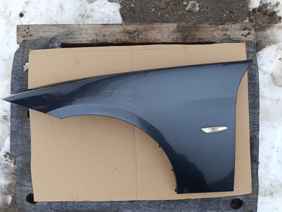 Ляв калник БМВ Е90/91 / BMW E90/91