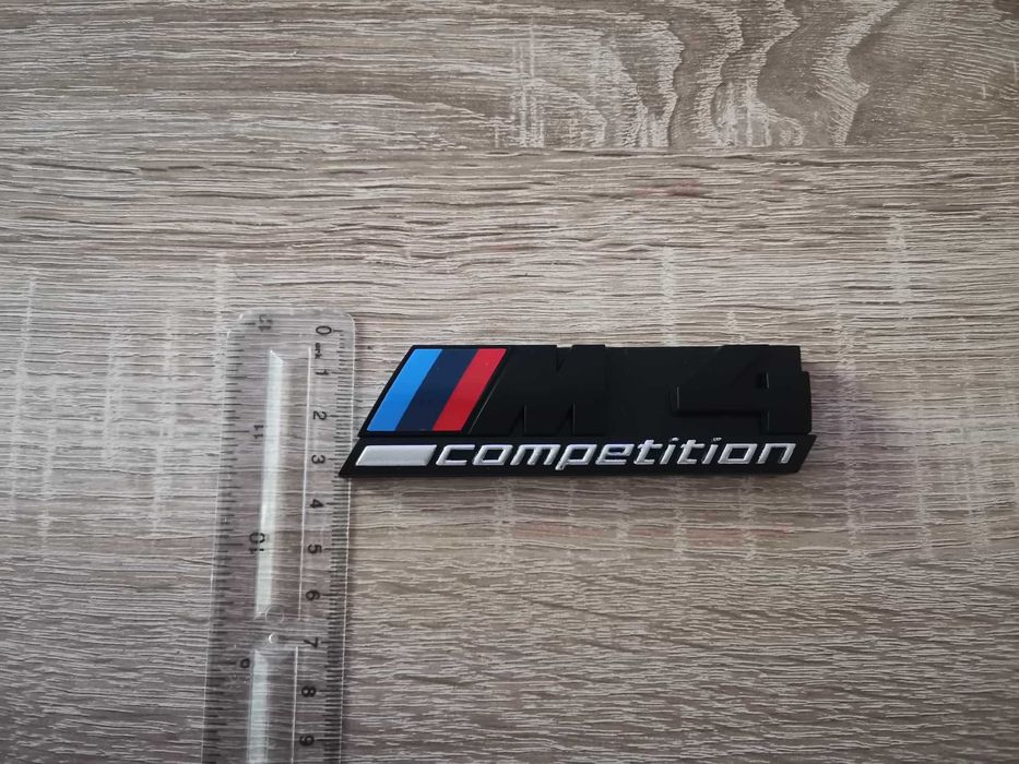 Предна решетка черна емблема BMW M4 Competition