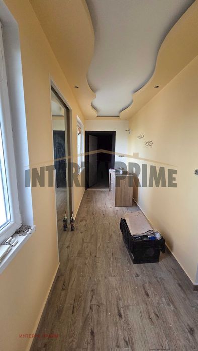 Продава МНОГОСТАЕН град Добрич, Пинета